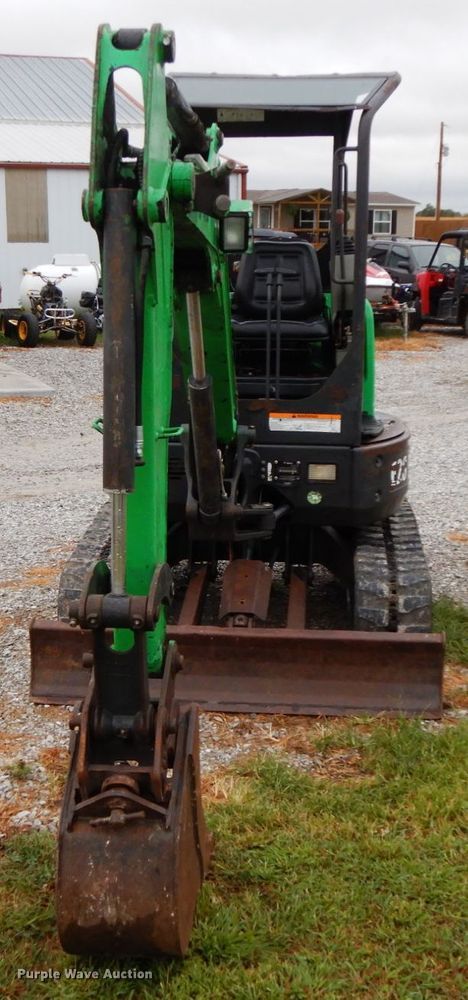 image for item HJ9627 2013 Bobcat E26  mini excavator