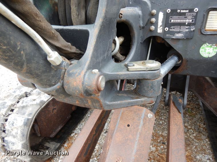 image for item HJ9627 2013 Bobcat E26  mini excavator