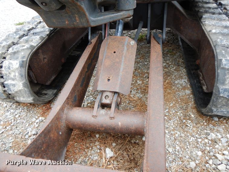 image for item HJ9627 2013 Bobcat E26  mini excavator