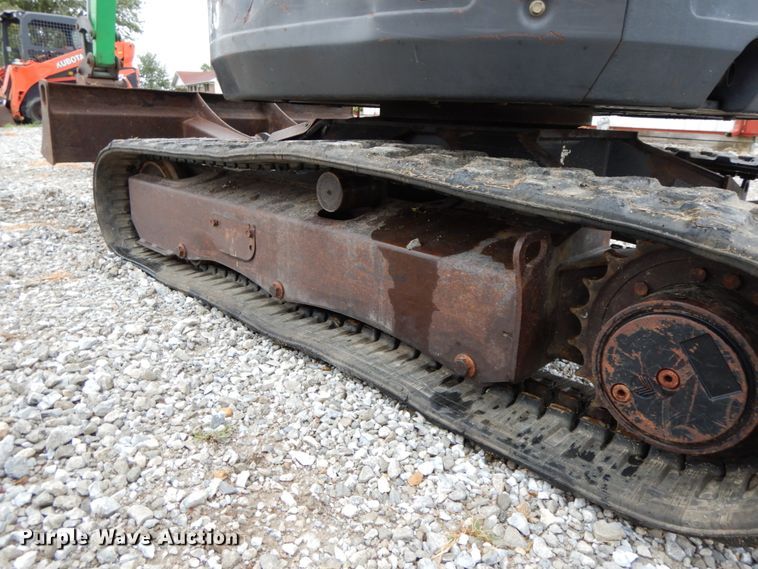 image for item HJ9627 2013 Bobcat E26  mini excavator