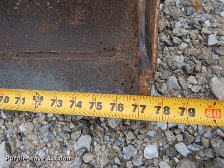 image for item HJ9628 2006 New Holland L185  skid steer loader