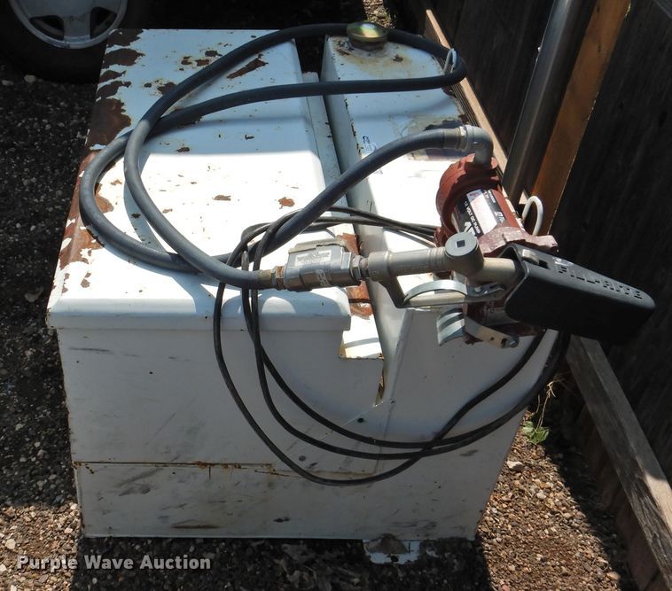 image for item HO9915 Better Built fuel tank toolbox