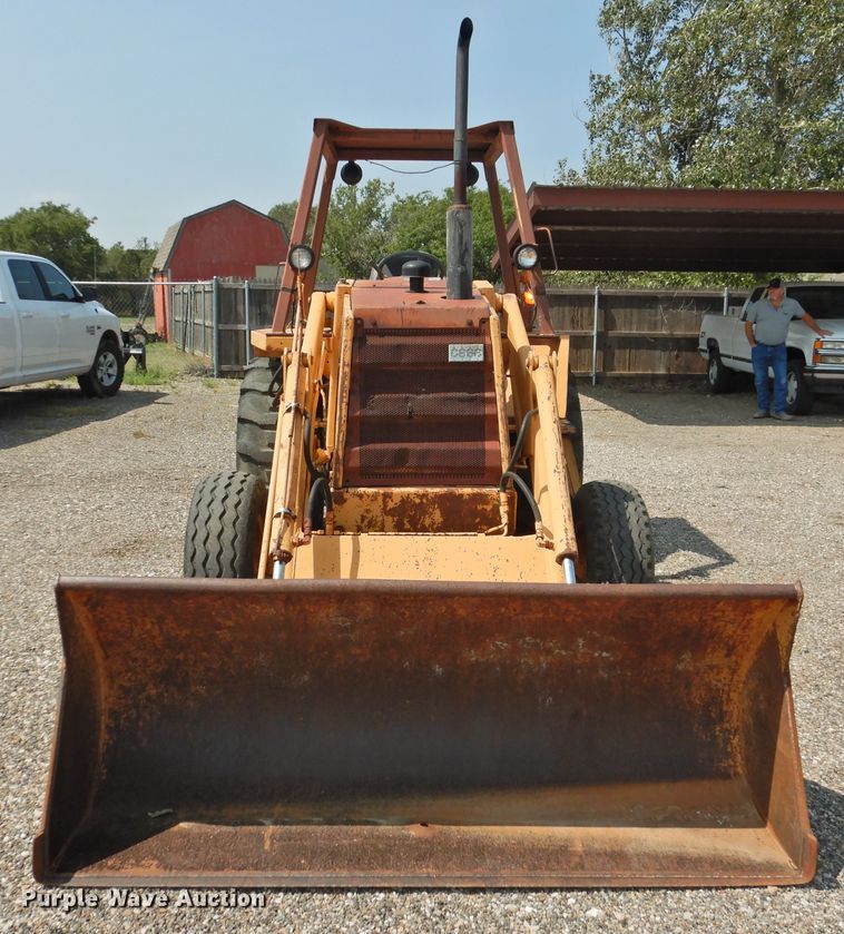 image for item HO9918 Case 480LL  landscape tractor