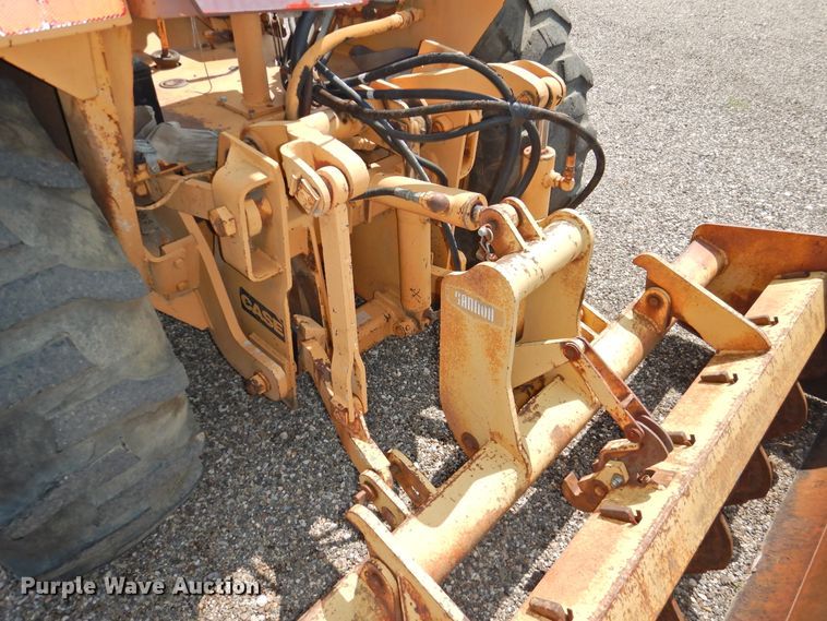 image for item HO9918 Case 480LL  landscape tractor