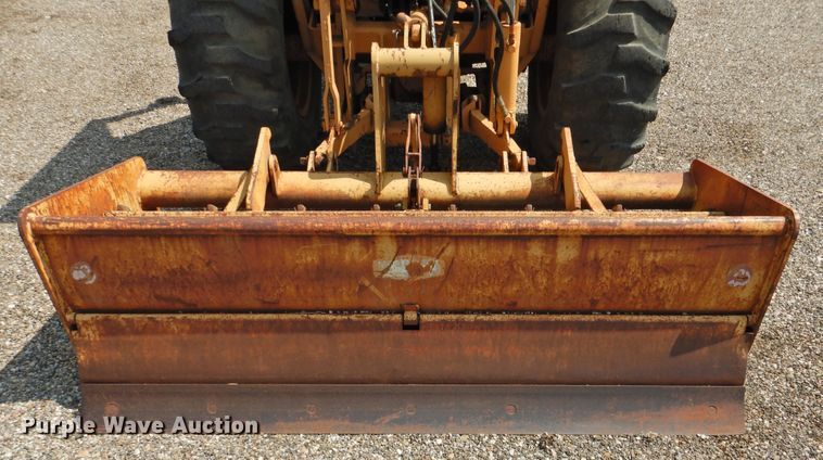 image for item HO9918 Case 480LL  landscape tractor