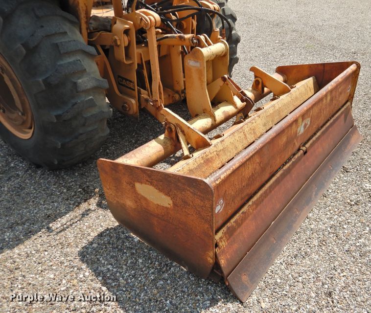 image for item HO9918 Case 480LL  landscape tractor