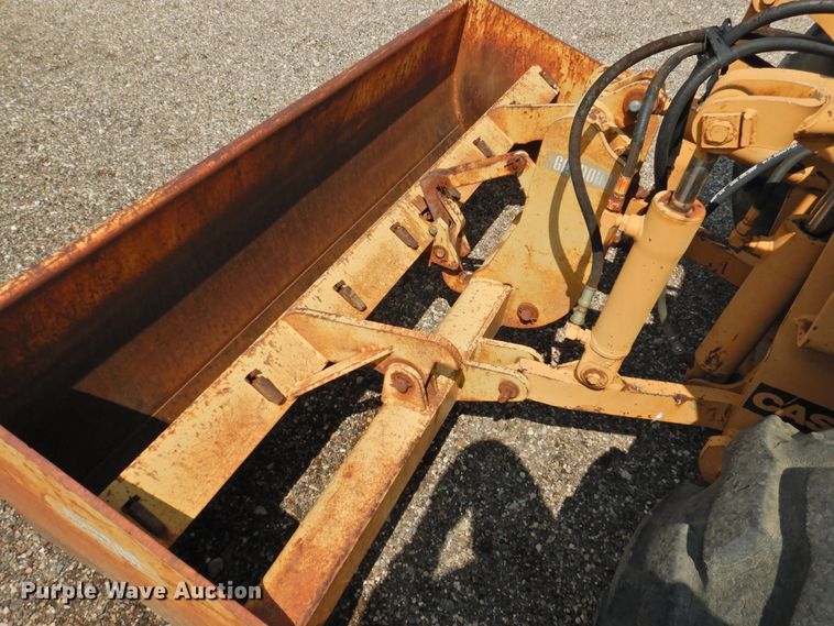 image for item HO9918 Case 480LL  landscape tractor