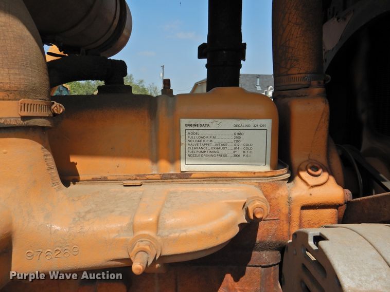 image for item HO9918 Case 480LL  landscape tractor