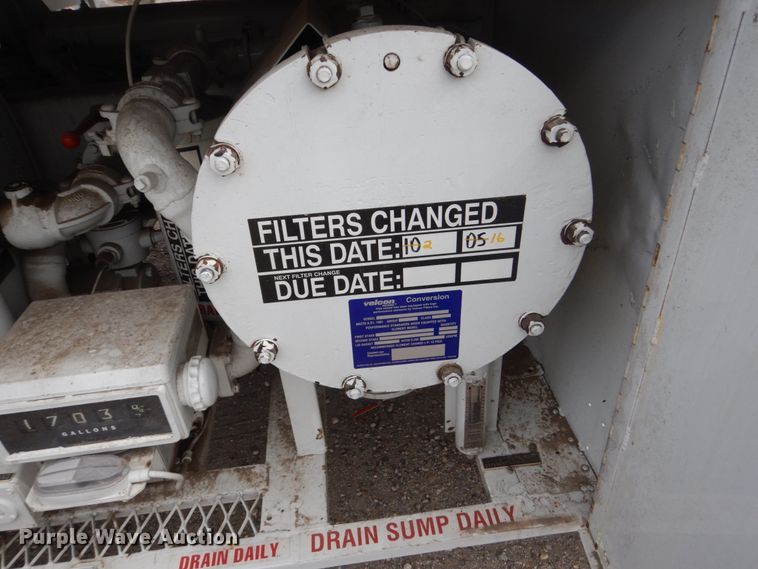 image for item HP9766 1978 International Cargo Star  CO1850B fuel truck