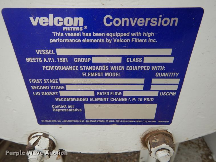 image for item HP9766 1978 International Cargo Star  CO1850B fuel truck