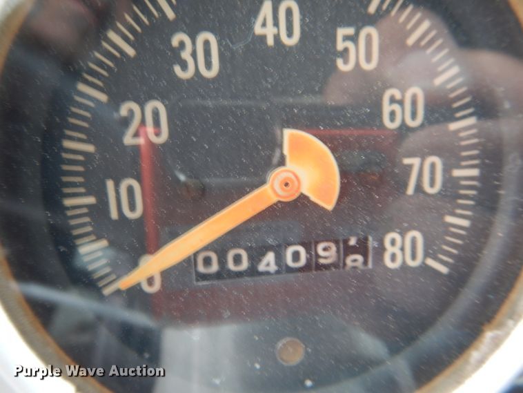 image for item HP9766 1978 International Cargo Star  CO1850B fuel truck