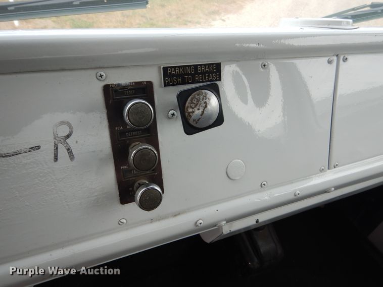 image for item HP9766 1978 International Cargo Star  CO1850B fuel truck