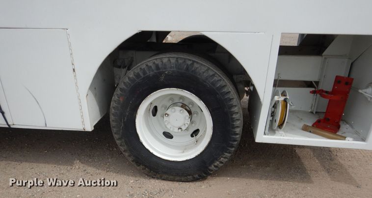 image for item HP9766 1978 International Cargo Star  CO1850B fuel truck