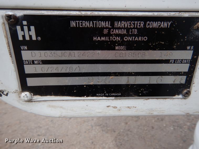 image for item HP9766 1978 International Cargo Star  CO1850B fuel truck