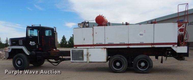 image for item HP9767 1987 International Paystar F5070  fuel truck