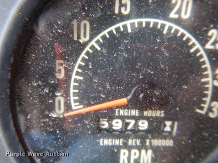 image for item HP9767 1987 International Paystar F5070  fuel truck