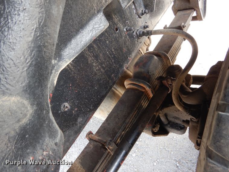 image for item HP9767 1987 International Paystar F5070  fuel truck