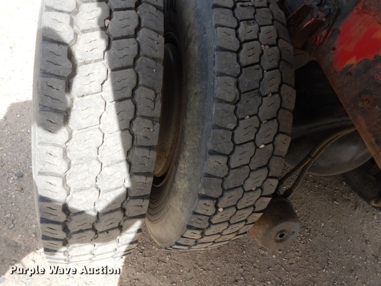 image for item HP9767 1987 International Paystar F5070  fuel truck