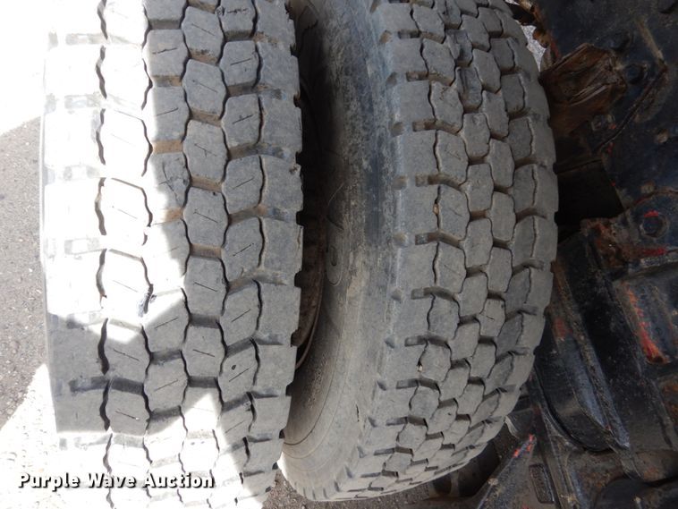 image for item HP9767 1987 International Paystar F5070  fuel truck