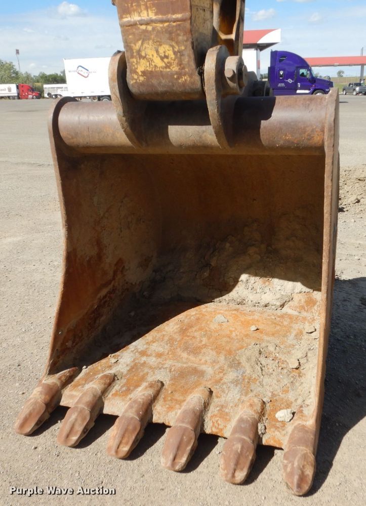 image for item HP9768 2000 Komatsu PC400LC-6LK excavator