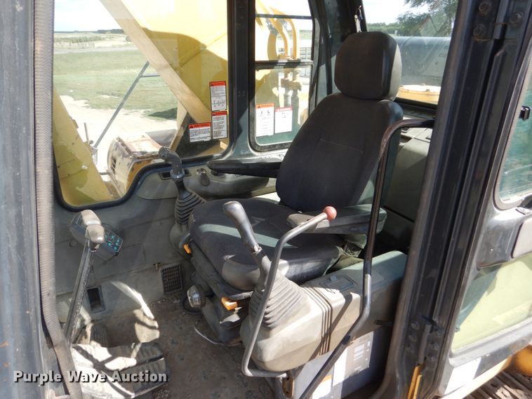 image for item HP9768 2000 Komatsu PC400LC-6LK excavator