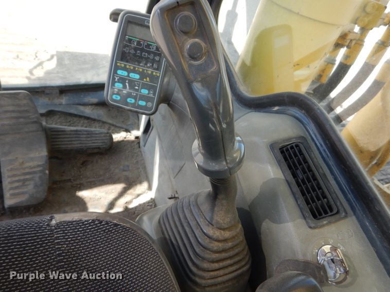 image for item HP9768 2000 Komatsu PC400LC-6LK excavator