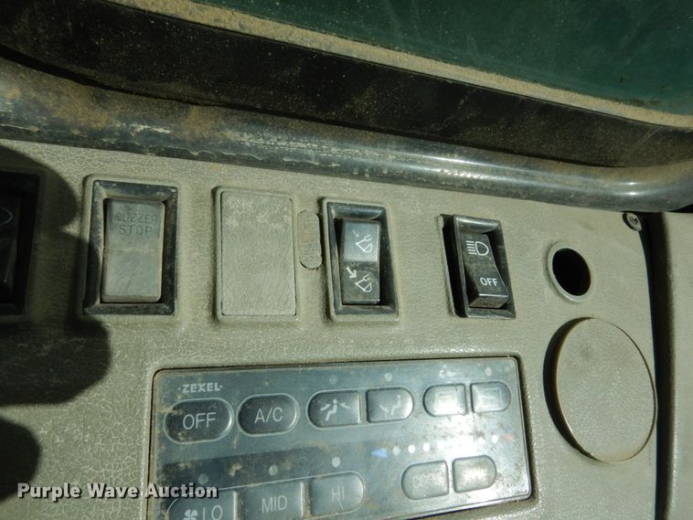 image for item HP9768 2000 Komatsu PC400LC-6LK excavator