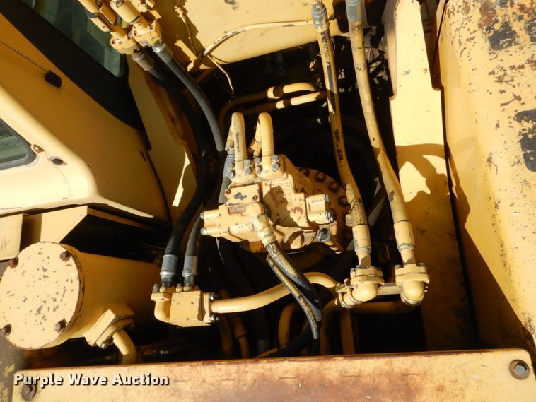 image for item HP9768 2000 Komatsu PC400LC-6LK excavator