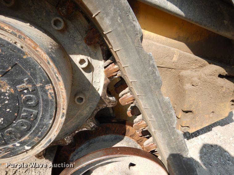 image for item HP9809 2012 John Deere 323D  tracked skid steer loader