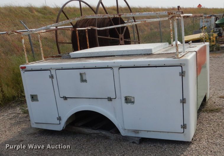 image for item HP9869 Fiberglass utility bed