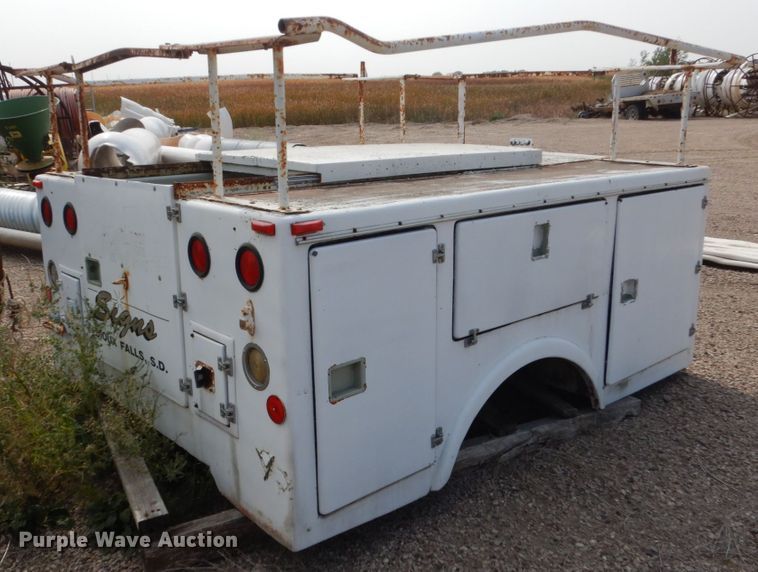 image for item HP9869 Fiberglass utility bed