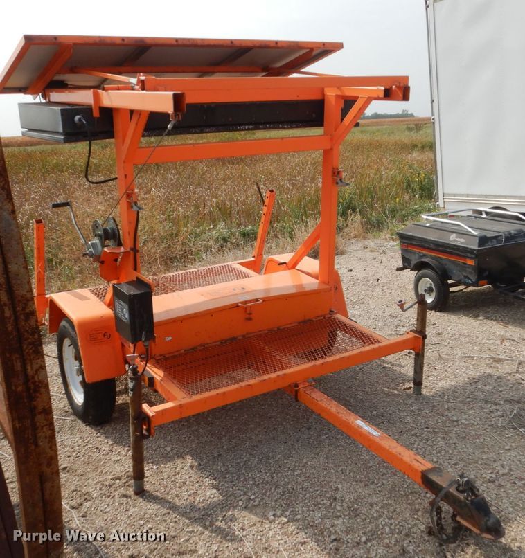 image for item HP9870 International Traffic Control message board