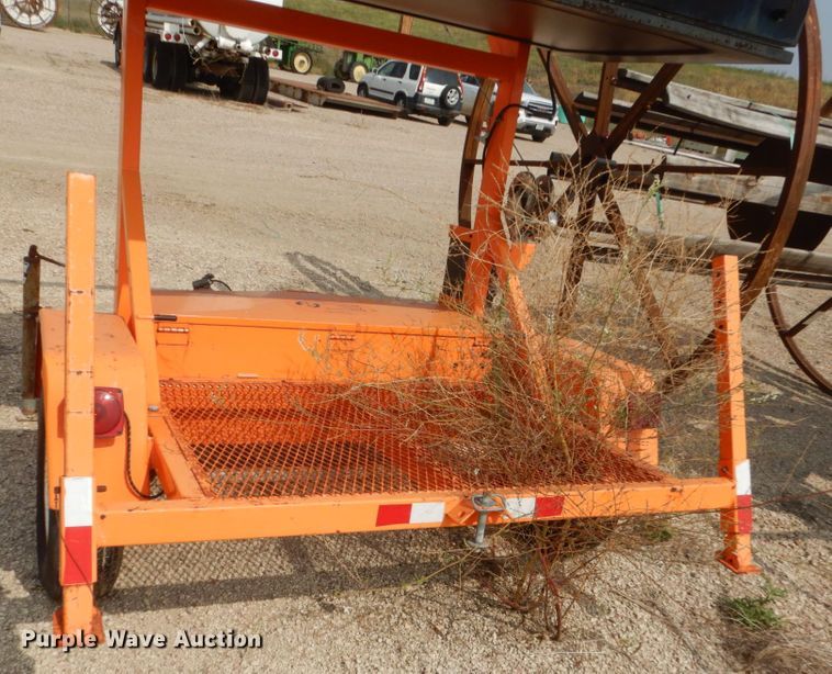 image for item HP9870 International Traffic Control message board