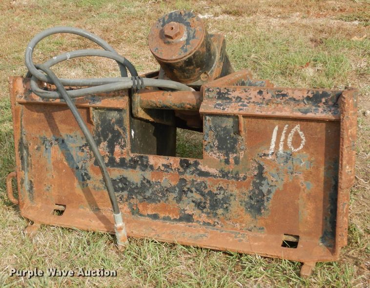 image for item HP9872 Bobcat skid steer breaker