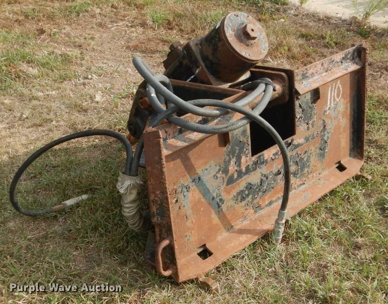 image for item HP9872 Bobcat skid steer breaker