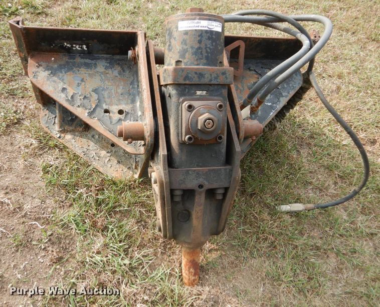 image for item HP9872 Bobcat skid steer breaker