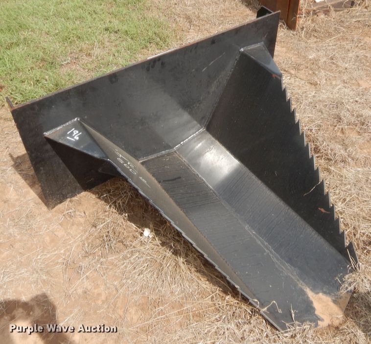 image for item HW9308 Skid steer stump bucket