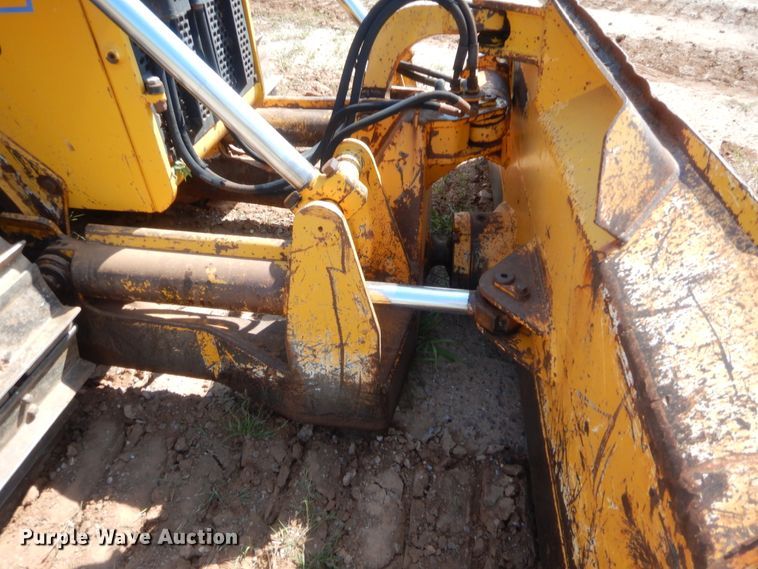 image for item HW9325 1990 John Deere 750B  pipelayer