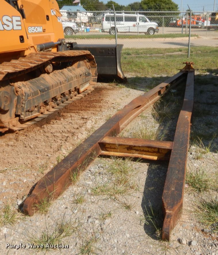 image for item HW9325 1990 John Deere 750B  pipelayer