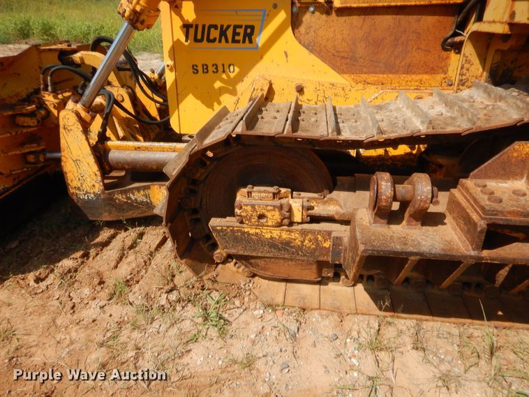 image for item HW9325 1990 John Deere 750B  pipelayer