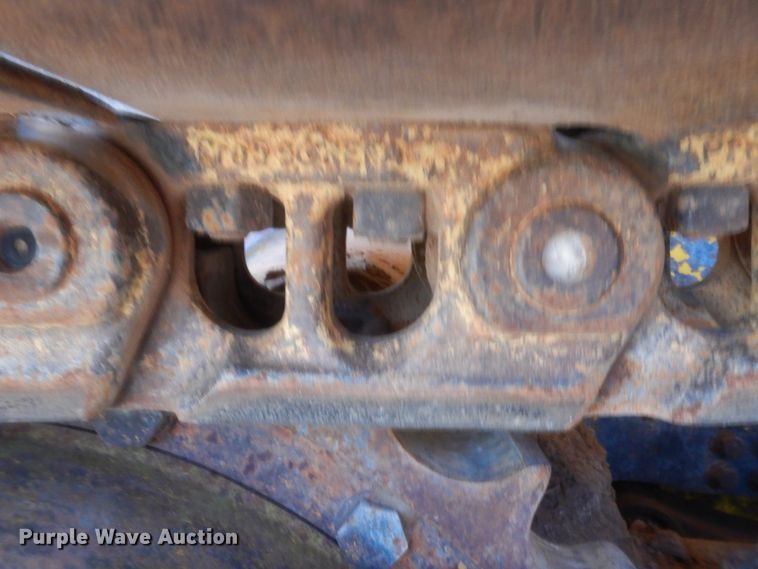 image for item HW9325 1990 John Deere 750B  pipelayer