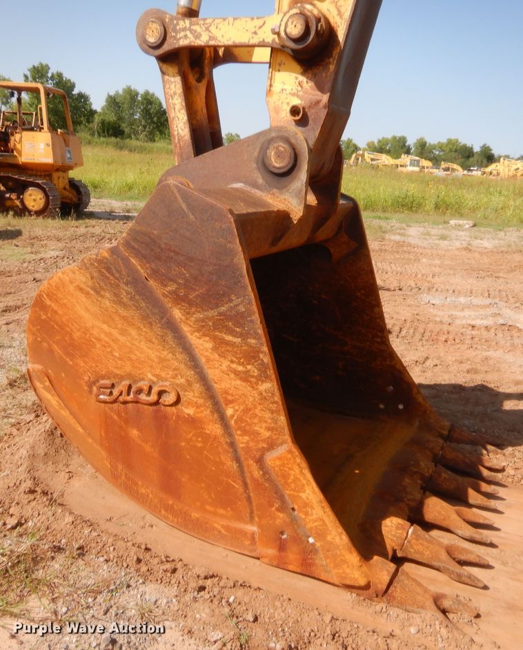 image for item HW9326 2013 Komatsu PC490LC-10  excavator