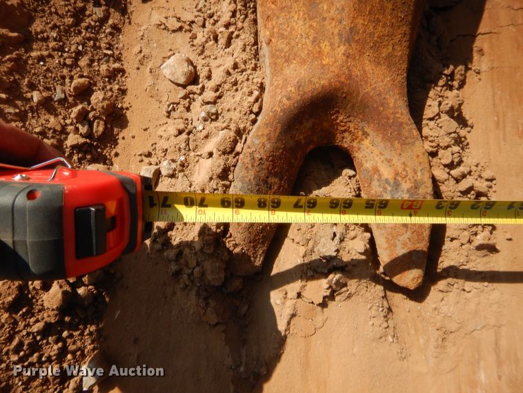 image for item HW9326 2013 Komatsu PC490LC-10  excavator