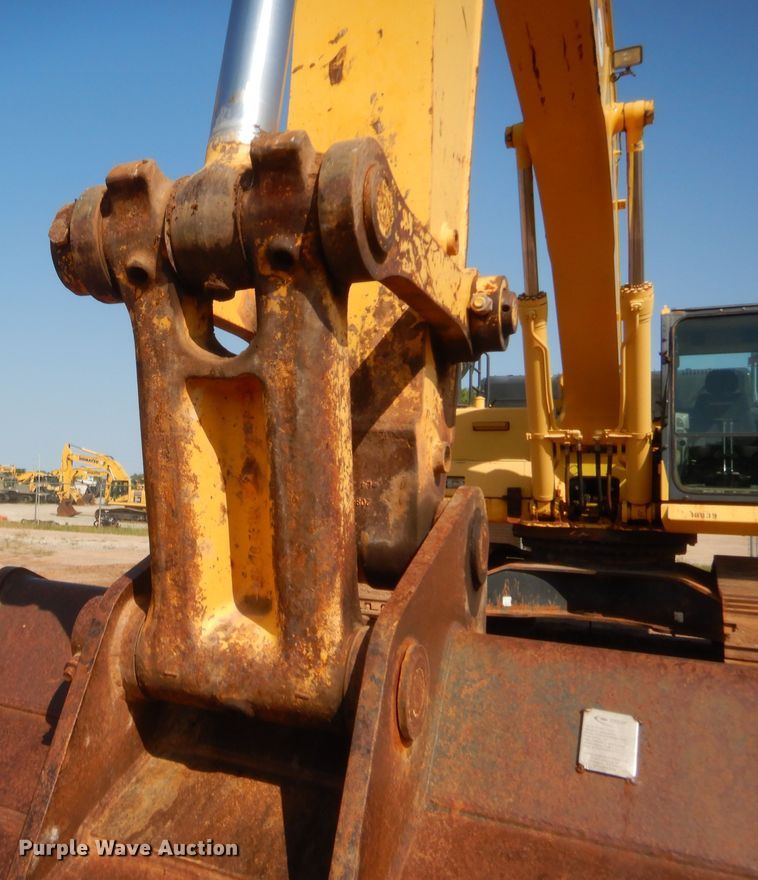 image for item HW9326 2013 Komatsu PC490LC-10  excavator