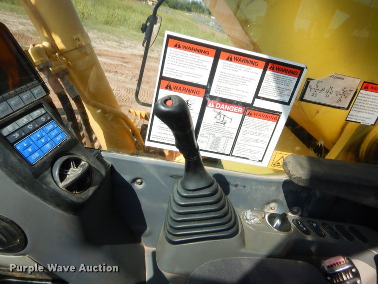 image for item HW9326 2013 Komatsu PC490LC-10  excavator