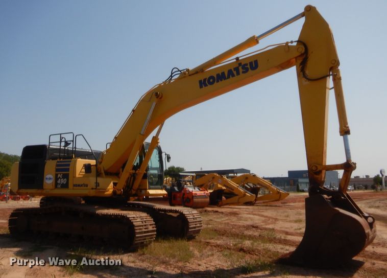 image for item HW9327 2013 Komatsu PC490LC-10  excavator