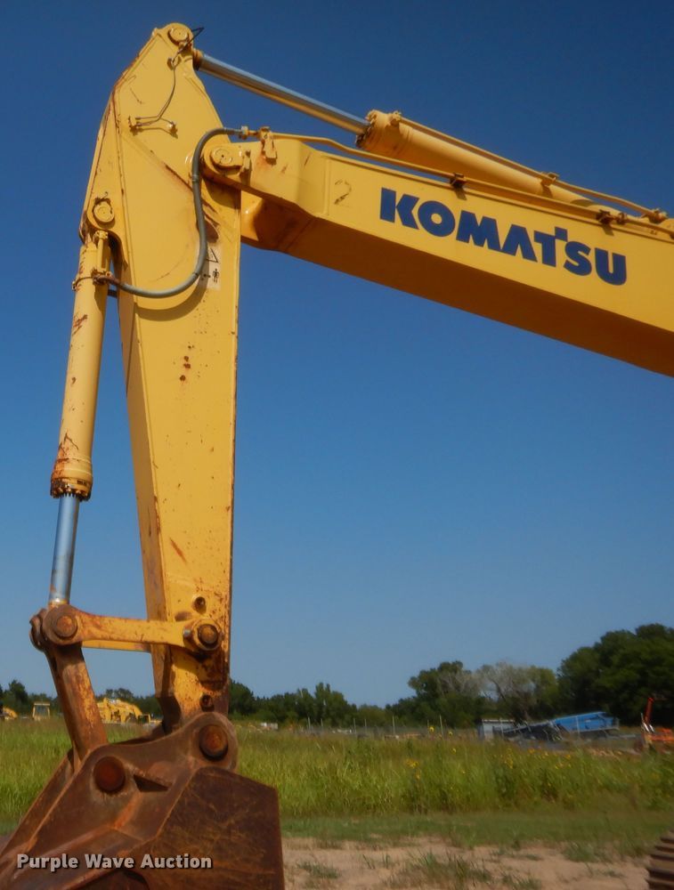 image for item HW9327 2013 Komatsu PC490LC-10  excavator