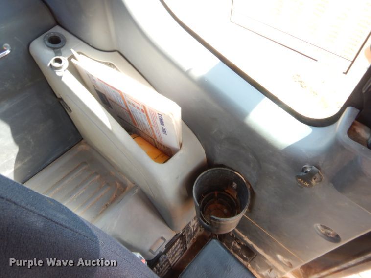 image for item HW9327 2013 Komatsu PC490LC-10  excavator