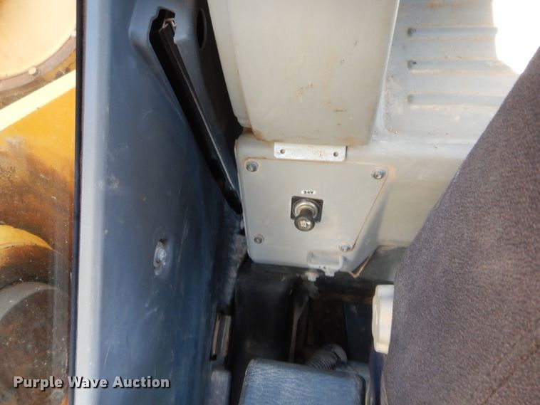 image for item HW9327 2013 Komatsu PC490LC-10  excavator