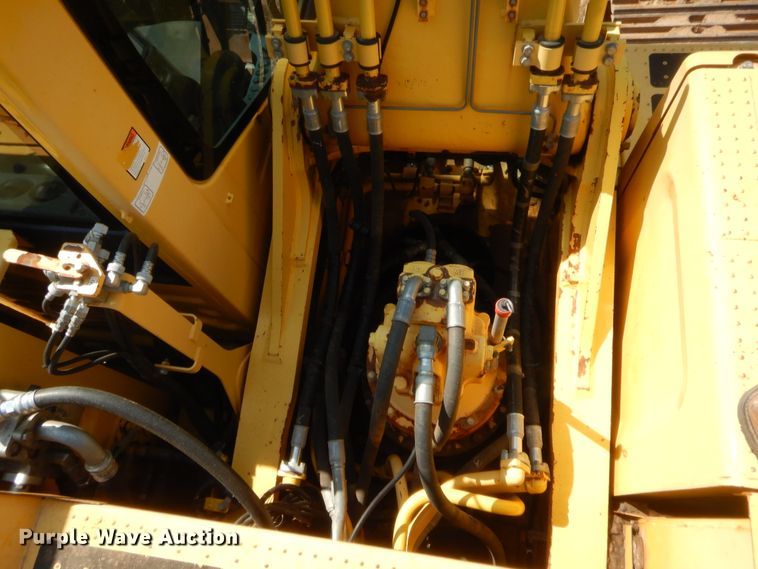 image for item HW9327 2013 Komatsu PC490LC-10  excavator